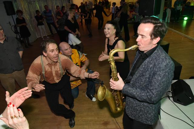 min 2019 04 12 Cargo 501